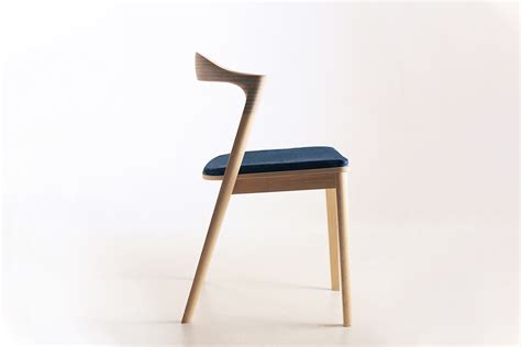 Contour Chair on Behance