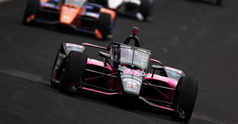 Helio Castroneves wins Indy 500 for record-tying 4th time