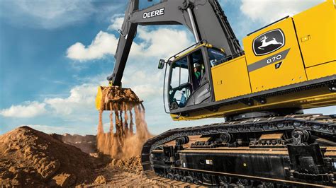 John Deere Announces New Large Sized P-Tier Excavator Models