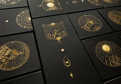 2020 LUNAR NEW YEAR GIFT SET :: Behance