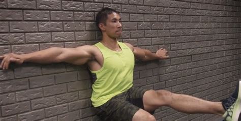 Ebenezer Samuel Shares 7 Full-Body Wall Sit Variations