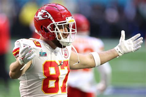 Travis Kelce fantasy outlook: Should you pick Chiefs' superstar TE in 2023?