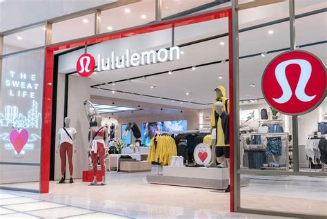 mapleview lululemon store number