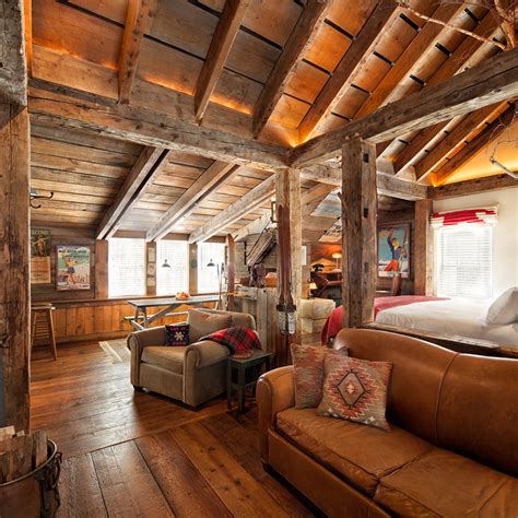 Inside A Stylish And Cozy Vermont Ski Lodge - Airows