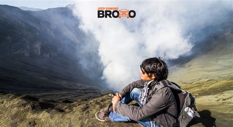 Wisata Panorama Kawah Gunung Bromo