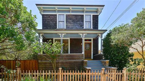 Whoopi Goldberg lists Berkeley Victorian-style home for $1.3 million ...