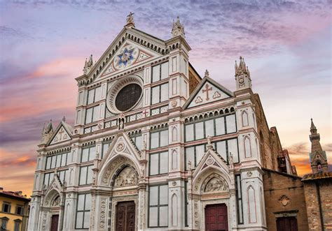 Guide To Visiting the Beautiful Basilica of Santa Croce in Florence