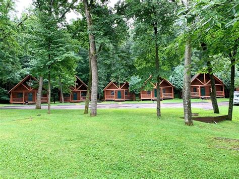 12 Best Cabin Rentals Near The Wisconsin Dells