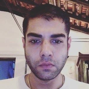 Himanshu Suri - Age, Family, Bio | Famous Birthdays