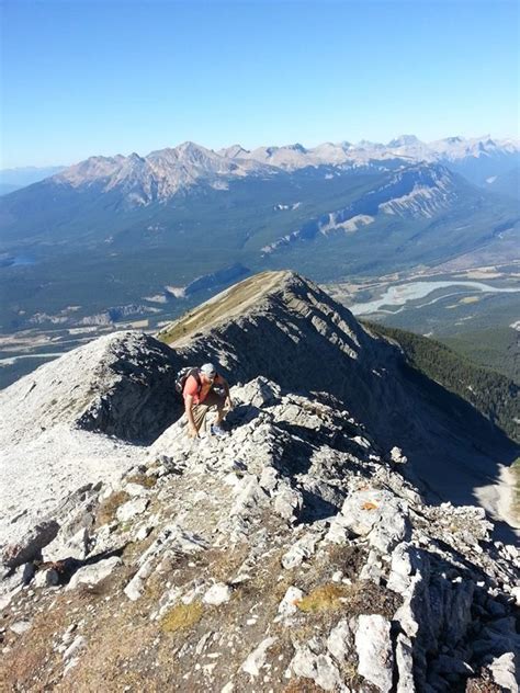 Pin by Fairmont Jasper Park Lodge on Best Hikes in the Canadian Rockies | National parks, Best ...