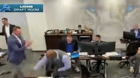 Lions draft Jahmyr Gibbs, GM Brad Holmes smashes a table in joy