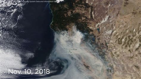 Camp Fire time-lapse: How smoke plume spread over Northern California - YouTube