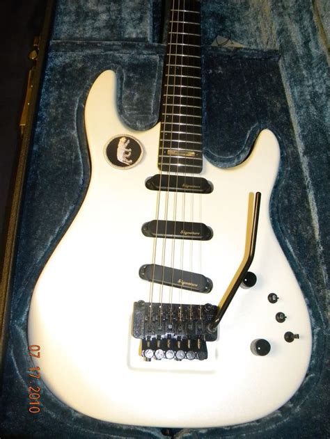 alex lifeson's guitar, mid 1980s | Alex lifeson, Signature guitar, Guitar