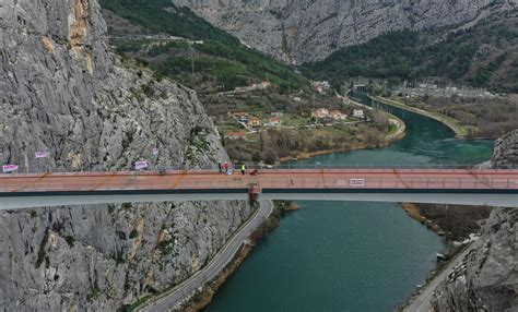 Omis: Cetina Bridge Connected, When Can Traffic Finally Commence? - Total Croatia