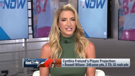 Cynthia Frelund projects key player stats of Week 6