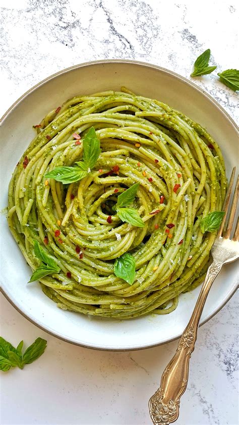 One-Pot Creamy Spinach Pasta by thefeedfeed | Quick & Easy Recipe | The ...