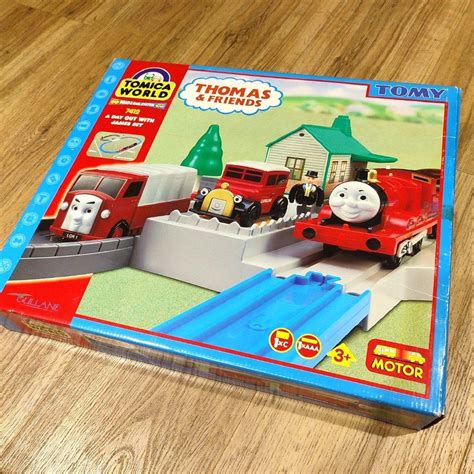 Tomy Tomica World Thomas & Friends 7412 A Day Out With James Set, Hobbies & Toys, Toys & Games ...