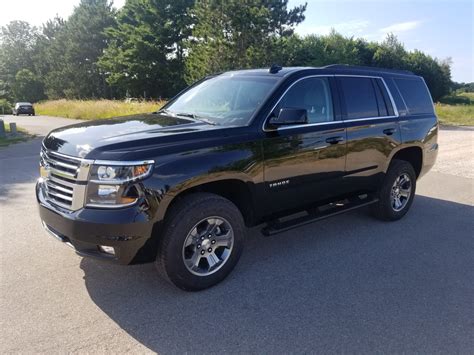 2019 CHEVROLET TAHOE LT Z71 2K MILES SUPER CLEAN!!! - Ready To Go Autos