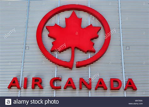 Air Canada Logo Stock Photos & Air Canada Logo Stock Images - Alamy