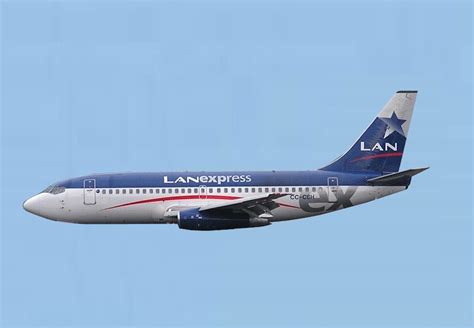 LAN Express Boeing 737-200 CC-CSH Aero Classics AC411060 Scale 1:400 ...