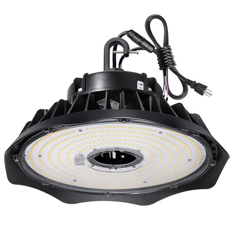 Top 10 Best LED Garage Lights in 2021 Reviews - Go On Products