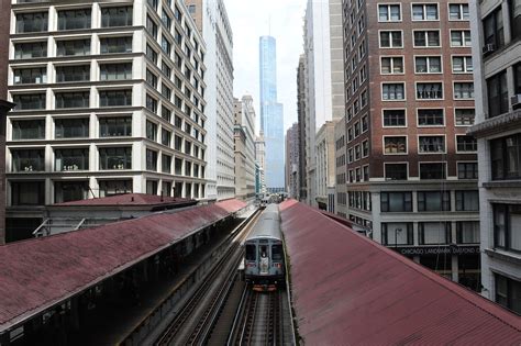 Explore Chicago’s amazing architecture from the unique perspective of the elevated trains and ...