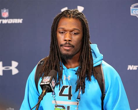 Jadeveon Clowney Runs a 4.53 40-Yard Dash At The Combine