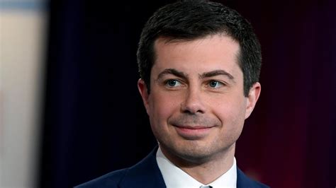 Pete Buttigieg Emerging As Leading Contender for Transportation Secretary | Chicago News | WTTW