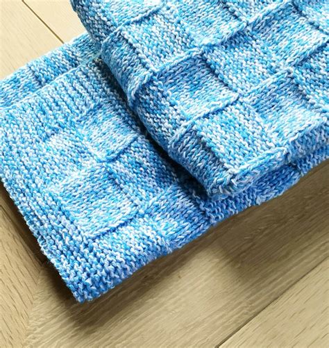 Blue knitted baby blanket Wool knit toddler blanket Baby | Etsy