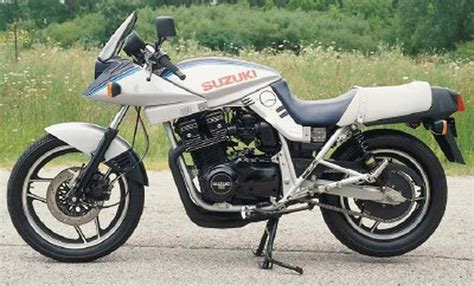 1983 SUZUKI GSX 1100 S KATANA - Image #3