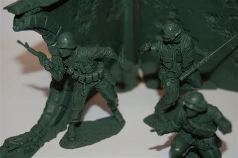 First Look Plastic Platoon Vietnam Gi Soldiers - Stad's StuffStad's Stuff