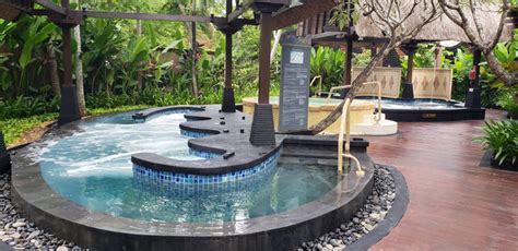 594,000 Marriott Bonvoy Rewards Points Straight To 5-Star St. Regis Bali | creditcardGenius