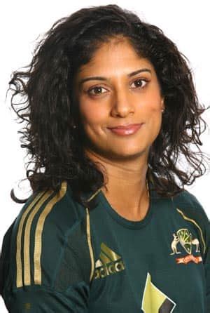 Lisa Sthalekar: Women cricket’s finest all-rounder - Cricket Country