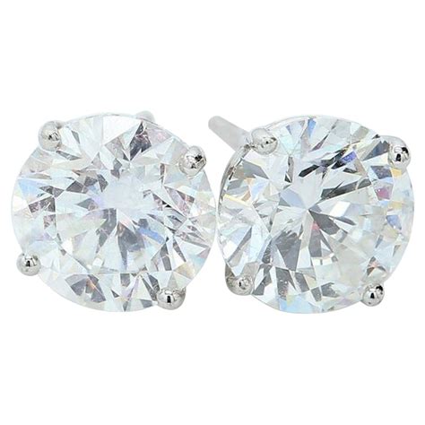 GIA Certified 4 Carat Diamond Studs For Sale at 1stDibs