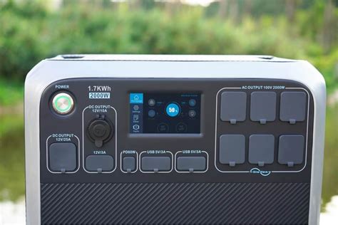 BLUETTI AC200P Solar Generator In-depth Review - TechWalls