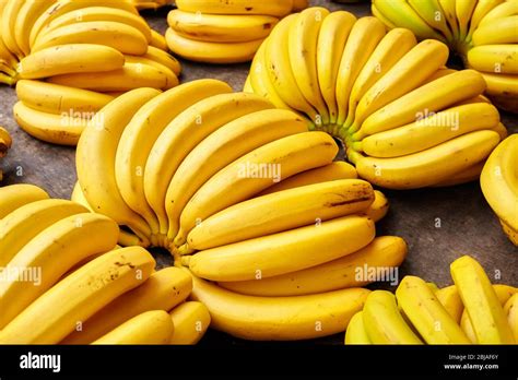 Bunches of banana hi-res stock photography and images - Alamy