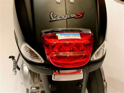 Vespa S 125 Review: A Scooter Lovers Delight - DriveSpark Reviews