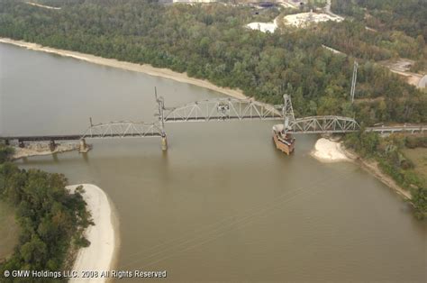 Tombigbee River Norfolk Southern Railroad Lift Bridge, Jackson, Alabama, United States