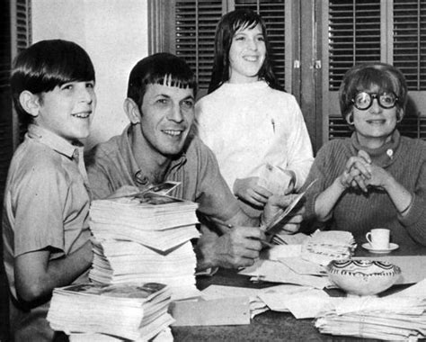 Leonard Nimoy with 1st wife Sandi, Adam Nimoy and Julie Nimoy | Leonard ...