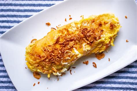 Simple Stay-home Recipes: Jay Fai-Inspired Thai Crab Omelette