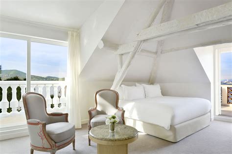 Cheval Blanc St-Tropez - French Riviera Hotels - St. Tropez, France - Forbes Travel Guide ...