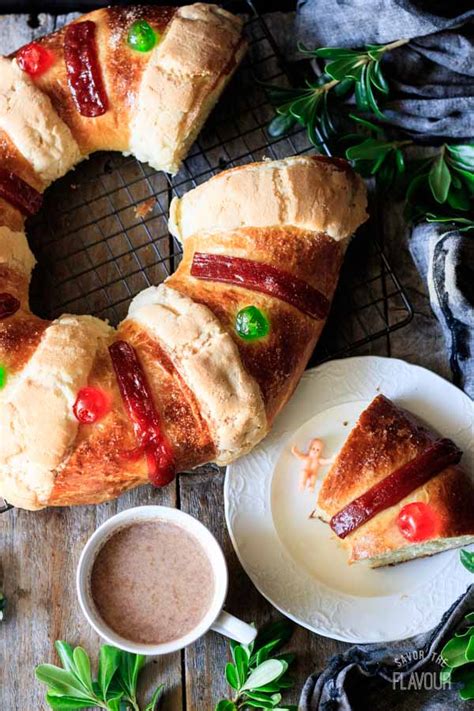 Rosca de Reyes: Three Kings Bread | Savor the Flavour