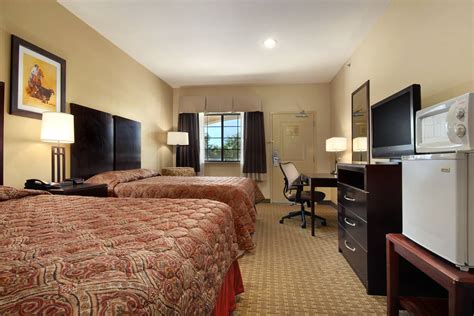 Super 8 by Wyndham Stephenville | Stephenville, TX Hotels