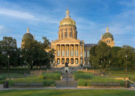 "Iowa State Capitol" Images – Browse 447 Stock Photos, Vectors, and ...