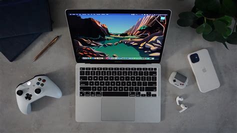 The MacBook Air M1 is AMAZING for PRODUCTIVITY and Gaming (Apple Arcade ...