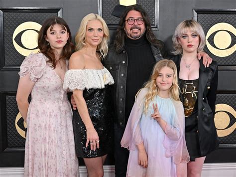 Dave Grohl's 3 Kids: Everything to Know