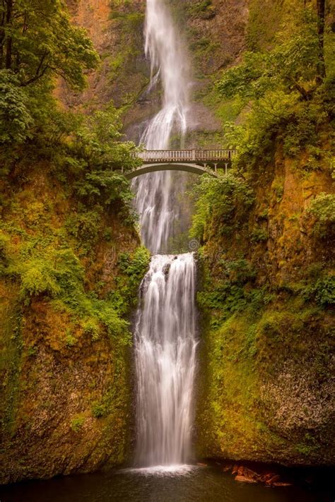 Multnomah Falls is a Waterfall Located on Multnomah Creek in the Columbia River Gorge, Oregon ...