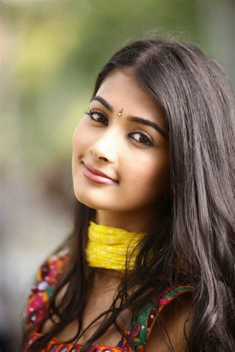 Pooja Hegde HD Wallpapers | HDWalle