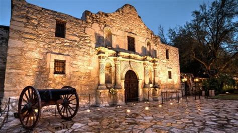 Texas Pictures and Facts | Alamo, City pictures, Trip