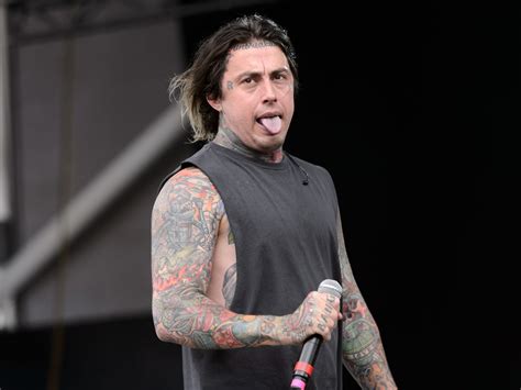 Falling in Reverse’s Ronnie Radke slams “lame” crowd at Rock Fest, fans hit back